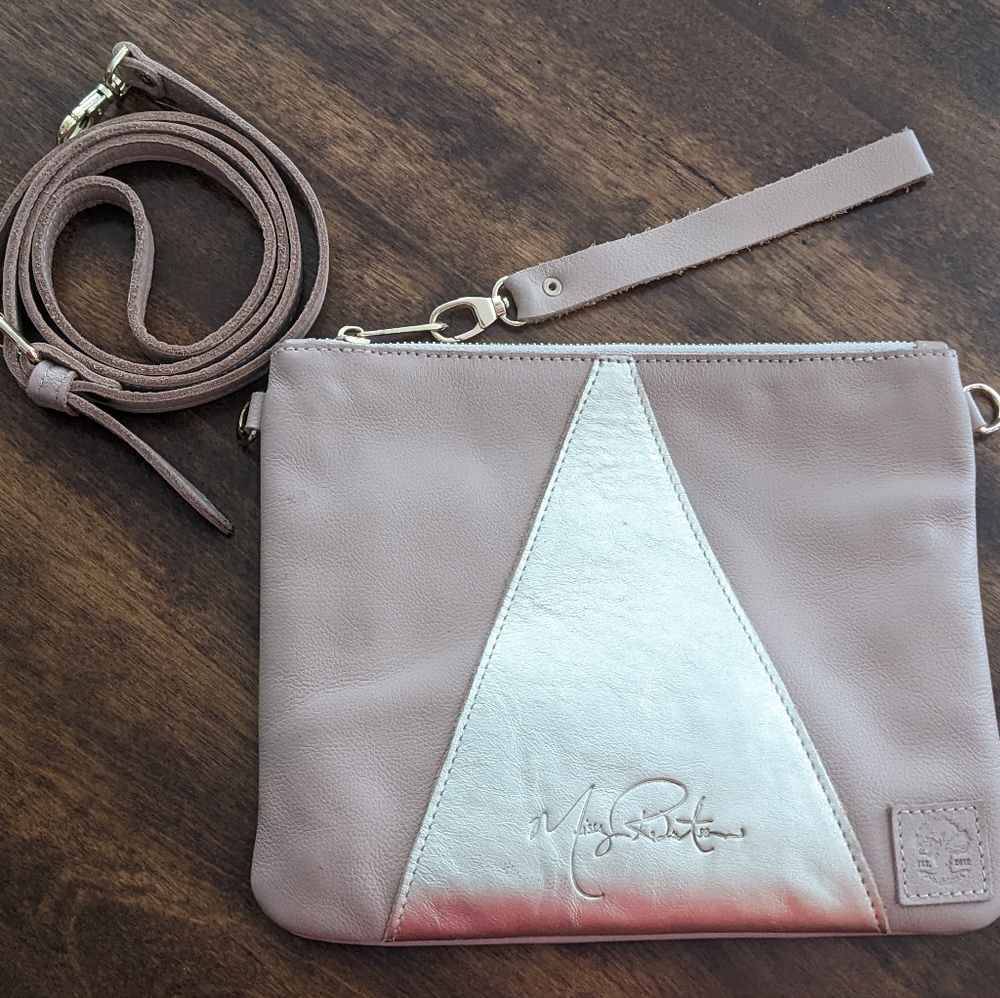 Oak River crossbody